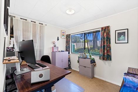 Photo of property in 124 Park Avenue, Waitarere Beach, Levin, 5510