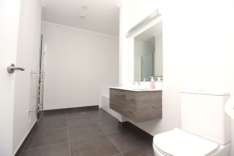 Photo of property in 6 Frances Bryers Road, Hobsonville, Auckland, 0616