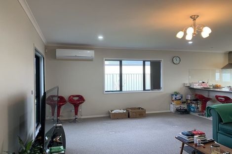 Photo of property in 6 Lindis Place, Poraiti, Napier, 4112
