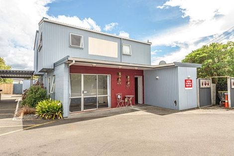 Photo of property in 1 Hurworth Place, College Estate, Whanganui, 4500