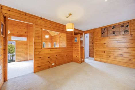 Photo of property in 93 Wiseley Road, West Harbour, Auckland, 0618