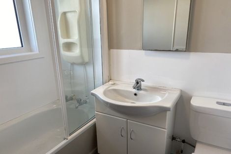 Photo of property in 35 Dunns Street, Silverstream, Upper Hutt, 5019