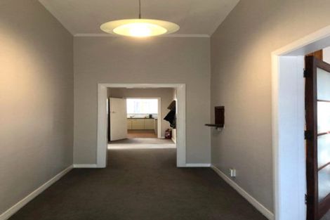 Photo of property in 19 Cleveland Street, Brooklyn, Wellington, 6021