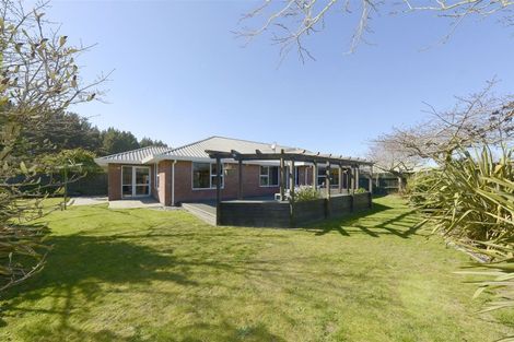 Photo of property in 15 Millcroft Place, Parklands, Christchurch, 8083