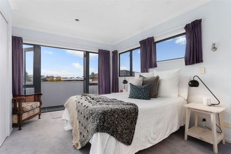 Photo of property in 4c Rewiti Avenue, Takapuna, Auckland, 0622