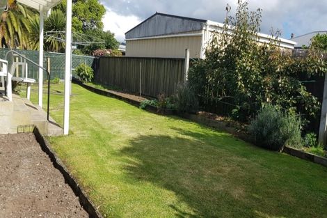 Photo of property in 19 King Street, Hikurangi, 0114