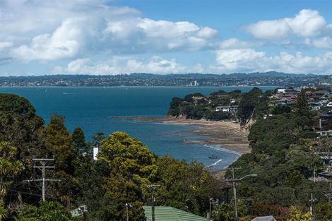 Photo of property in 11a Montgomery Avenue, Rothesay Bay, Auckland, 0630