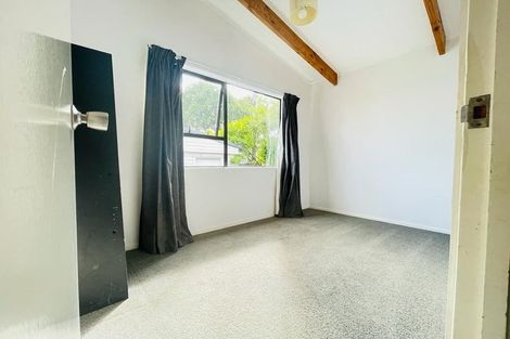 Photo of property in 1/166 Nile Road, Milford, Auckland, 0620