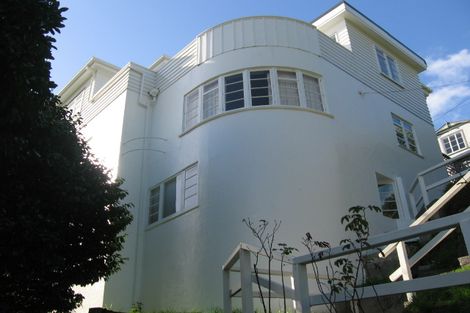 Photo of property in 3/27 Grass Street, Roseneath, Wellington, 6011