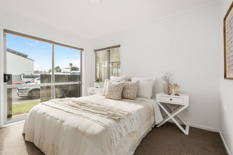 Photo of property in 1/10 Enterprise Drive, Papamoa Beach, Papamoa, 3118