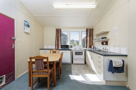 Photo of property in 14 Innes Street, Glenavy, Waimate, 7980