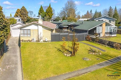 Photo of property in 60 Aotea Crescent, Tokoroa, 3420