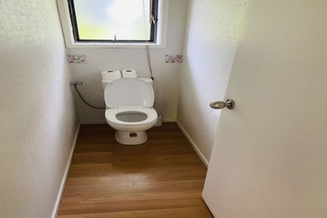 Photo of property in 2/94 Glamorgan Drive, Torbay, Auckland, 0630