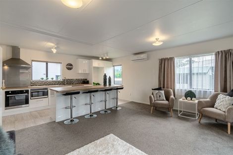 Photo of property in 21b Moana Road, Paraparaumu, 5032