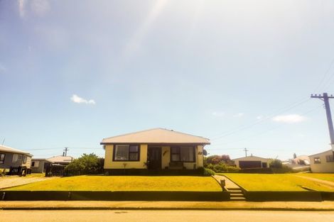 Photo of property in 32 Reid Street, Blaketown, Greymouth, 7805