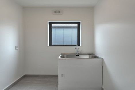 Photo of property in 25 Paretao Street, Massey, Auckland, 0614