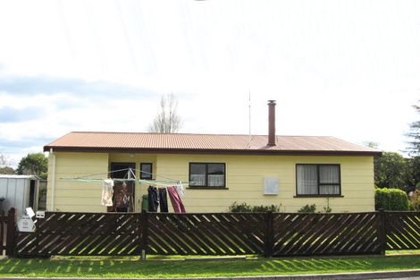 Photo of property in 11a Johnson Street, Waipawa, 4210