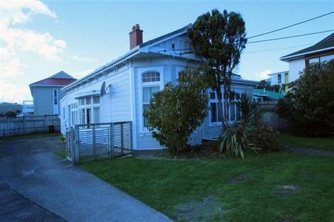 Photo of property in 2/31 Tahi Street, Miramar, Wellington, 6022