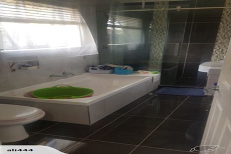 Photo of property in 5 Baltic Place, Northwood, Christchurch, 8051