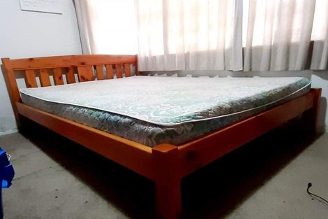 Photo of property in 57 Farquhar Road, Glendene, Auckland, 0602