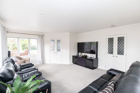 Photo of property in 10 Harris Place, Ngatea, 3503