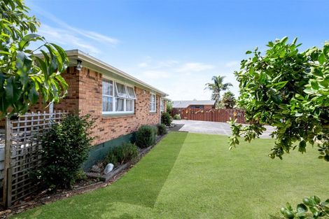 Photo of property in 23 Harper Street, Papakura, 2110