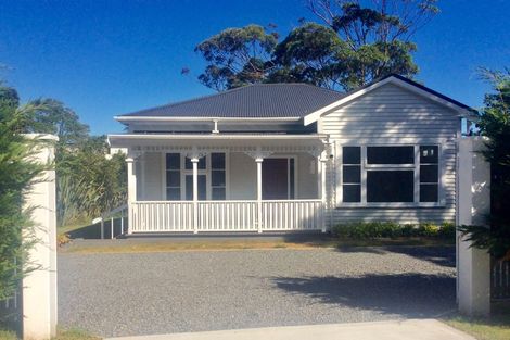 Photo of property in 37 Rimu Road, Raumati Beach, Paraparaumu, 5032