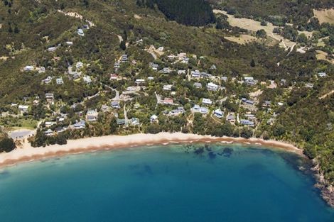 Photo of property in 17 Little Bay Drive, Waikawau, Coromandel, 3584