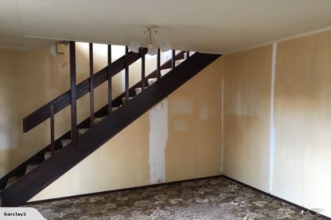 Photo of property in 5b Bracken Street, Wallaceville, Upper Hutt, 5018