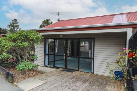 Photo of property in 35 Mitchell Street, Abbotsford, Dunedin, 9018