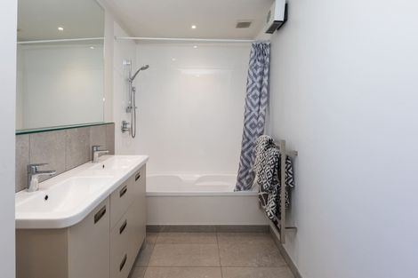 Photo of property in 69 Deans Avenue, Riccarton, Christchurch, 8011