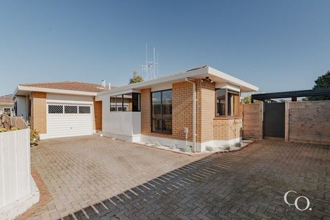Photo of property in 17 Freyberg Street, Otumoetai, Tauranga, 3110