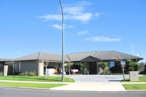Photo of property in 45 Cate Road, Rototuna North, Hamilton, 3210