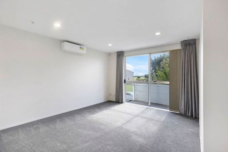 Photo of property in 28 Zabeel Crescent, Takanini, 2112