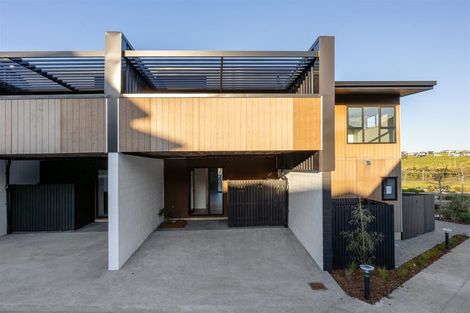 Photo of property in 108 Te Oneroa Way, Long Bay, Auckland, 0630