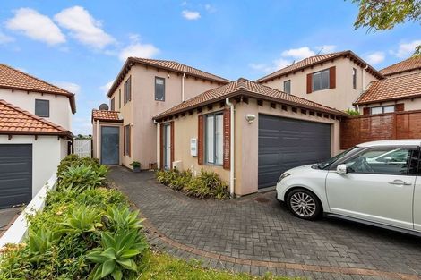 Photo of property in 25 Alverna Heights View, Gulf Harbour, Whangaparaoa, 0930