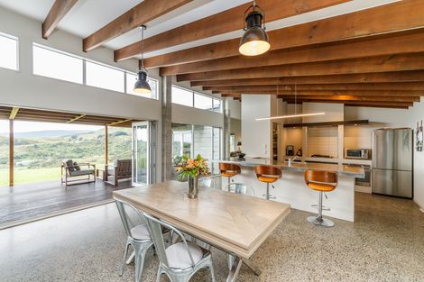 Photo of property in 62 Kereru Drive, Turitea, Palmerston North, 4472