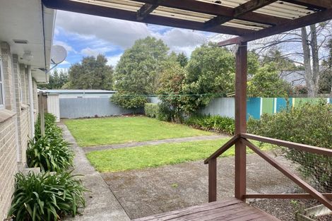 Photo of property in 14 Papawai Road, Greytown, 5712