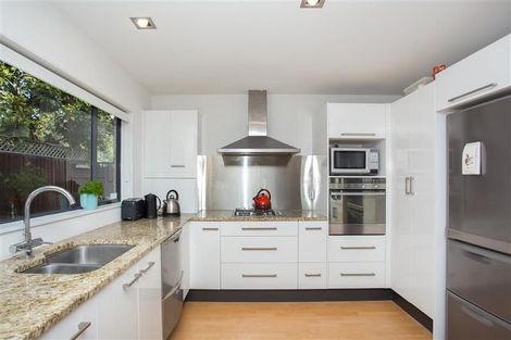 Photo of property in 86 Idris Road, Fendalton, Christchurch, 8052