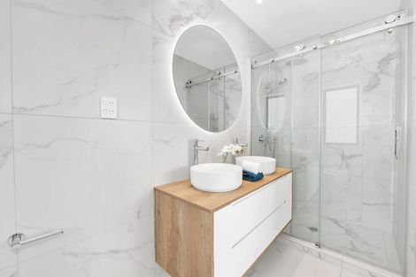 Photo of property in 10 Hughs Way, Flat Bush, Auckland, 2019