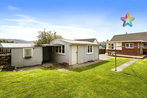 Photo of property in 16 Cleland Crescent, Naenae, Lower Hutt, 5011