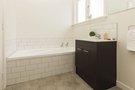 Photo of property in 112a Cranford Street, St Albans, Christchurch, 8014