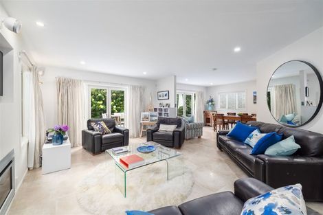 Photo of property in 186 Fendalton Road, Fendalton, Christchurch, 8052