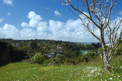 Photo of property in 1 Buckleys Track, Paremoremo, Auckland, 0632