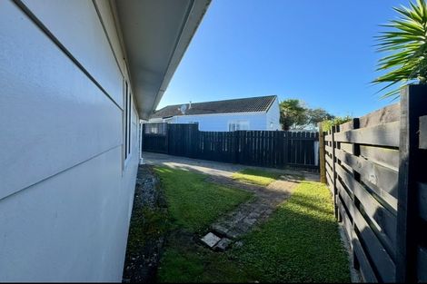 Photo of property in 5a Newton Place, Westbrook, Palmerston North, 4412