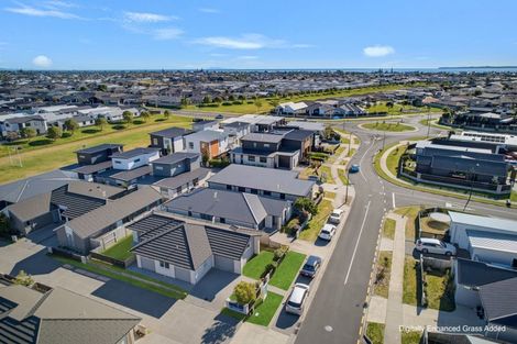 Photo of property in 2 Haka Way, Papamoa, 3118