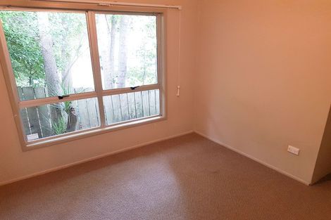 Photo of property in 19 Pohutukawa Avenue, Red Beach, 0932