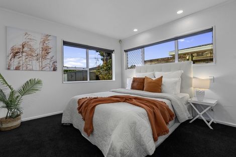 Photo of property in 2 Upland Street, Brookfield, Tauranga, 3110