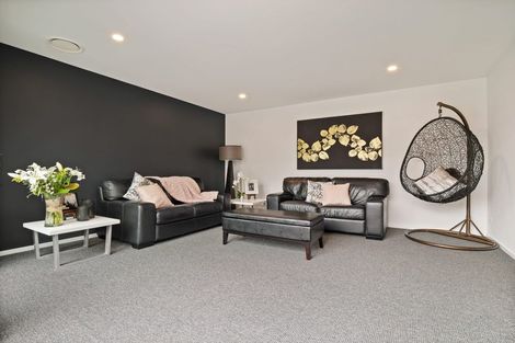 Photo of property in 12 Carrick Place, Mosgiel, 9024