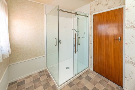Photo of property in 1/104 Alma Road, Gonville, Whanganui, 4501